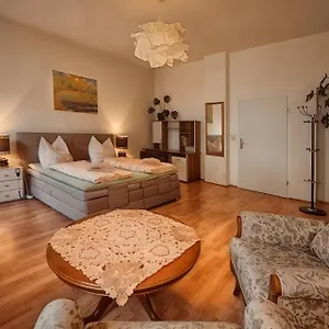  Ubytování v soukromí Schoen Wohnen Naehe Schoenbrunn
